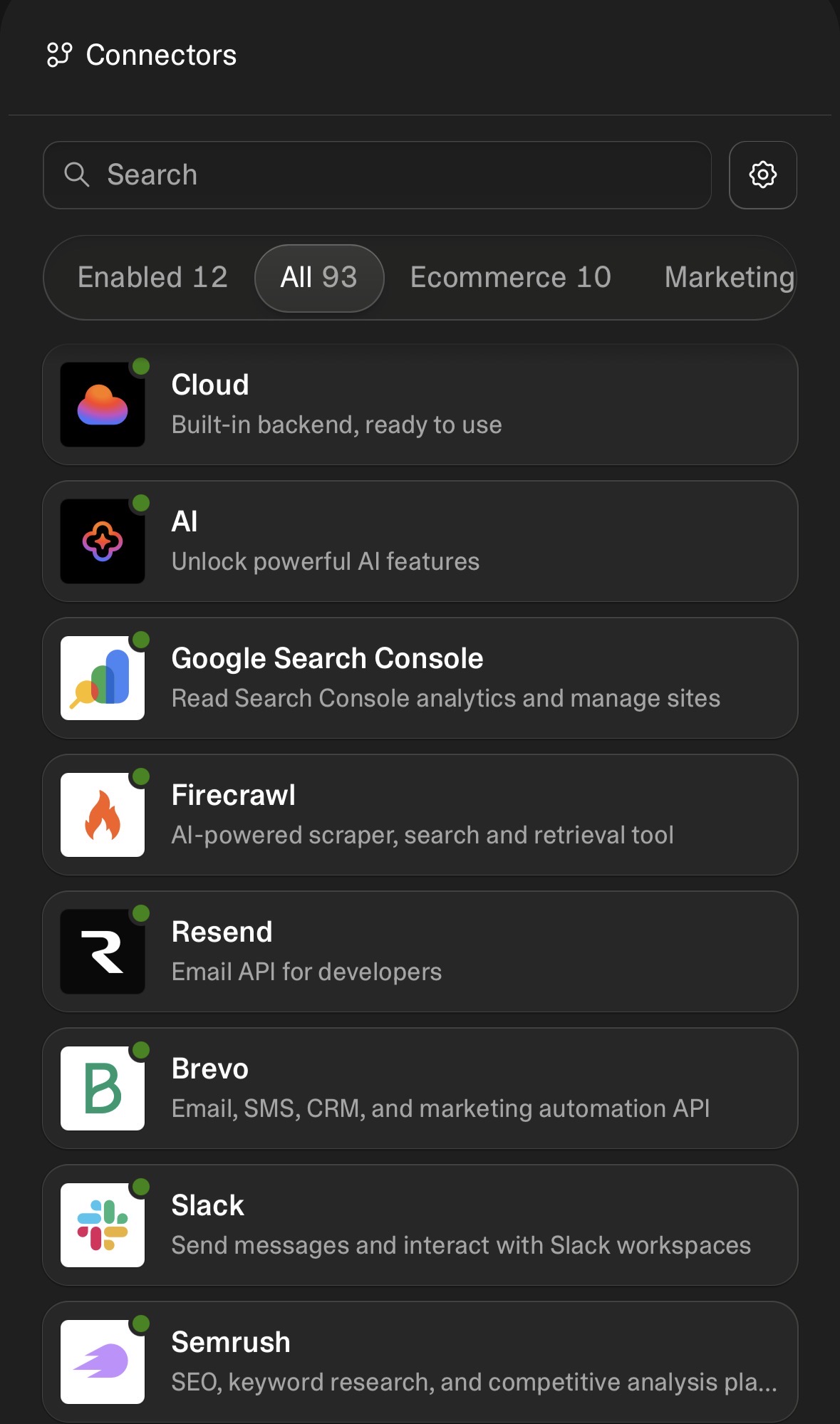 Lovable permet l’intégration par API ou MCP de beaucoup d’outils et logiciels externes, diminuant de plus en plus les limites de développement des projets.